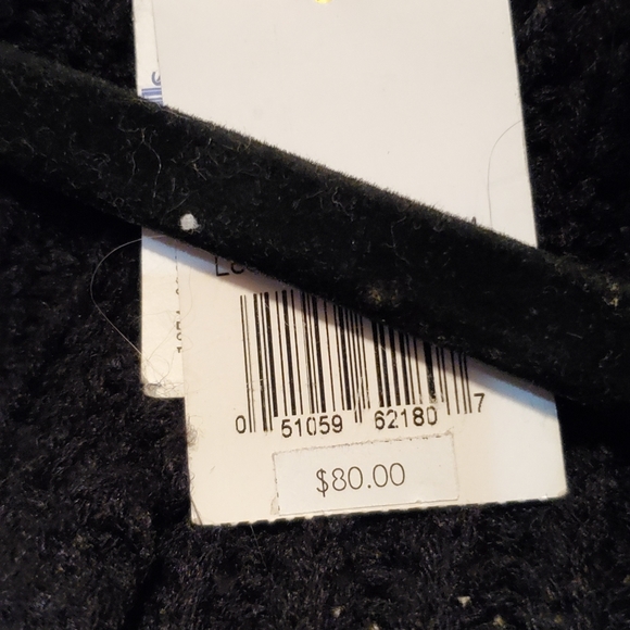 Nwt Shawl/ cape black Accessory Street - Picture 5 of 7